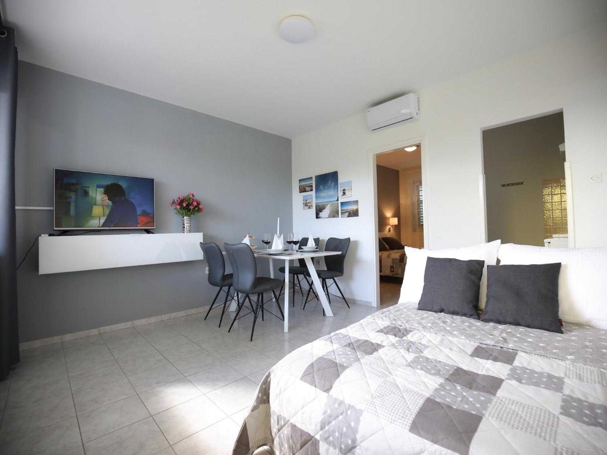 Scenic Holiday Home In Bibinje Near Sea Εξωτερικό φωτογραφία